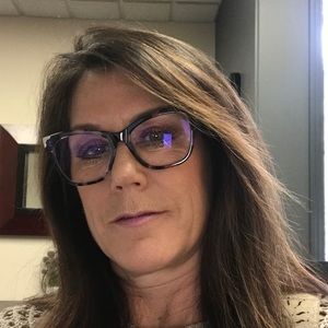 Meet your Posher, Sandy